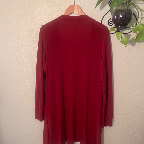 Women’s large red cardigan - Picture 2 of 4